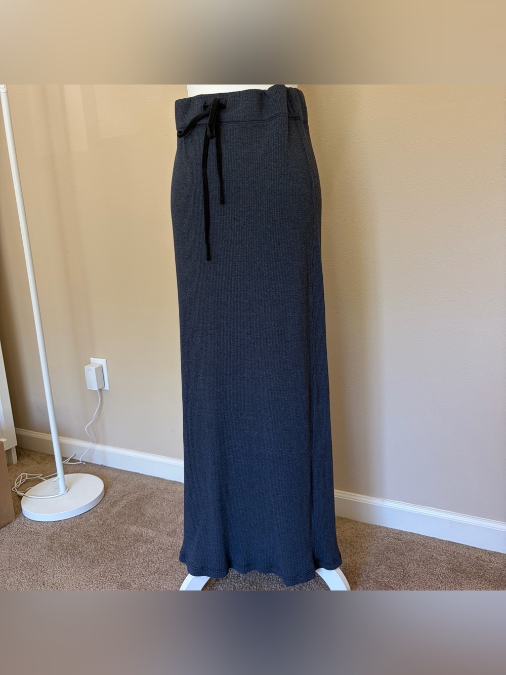 James Perse Standard Maxi Skirt Ribbed Knit Lounge Minimalist USA Sz 4 EUC - Picture 13 of 14